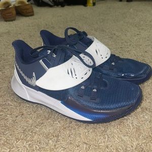 Kyrie Basketball Shoes